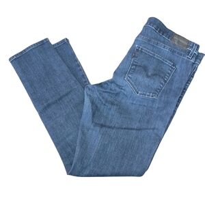 Levi's 311 Shaping Skinny Jeans Size 33